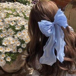New beautiful & dreamy blue Hair Bow Barrette 🎀🎀 hair clip ✨✨💕